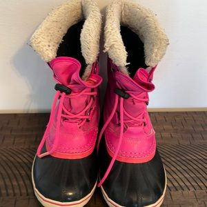 Pink Sorels sz 5